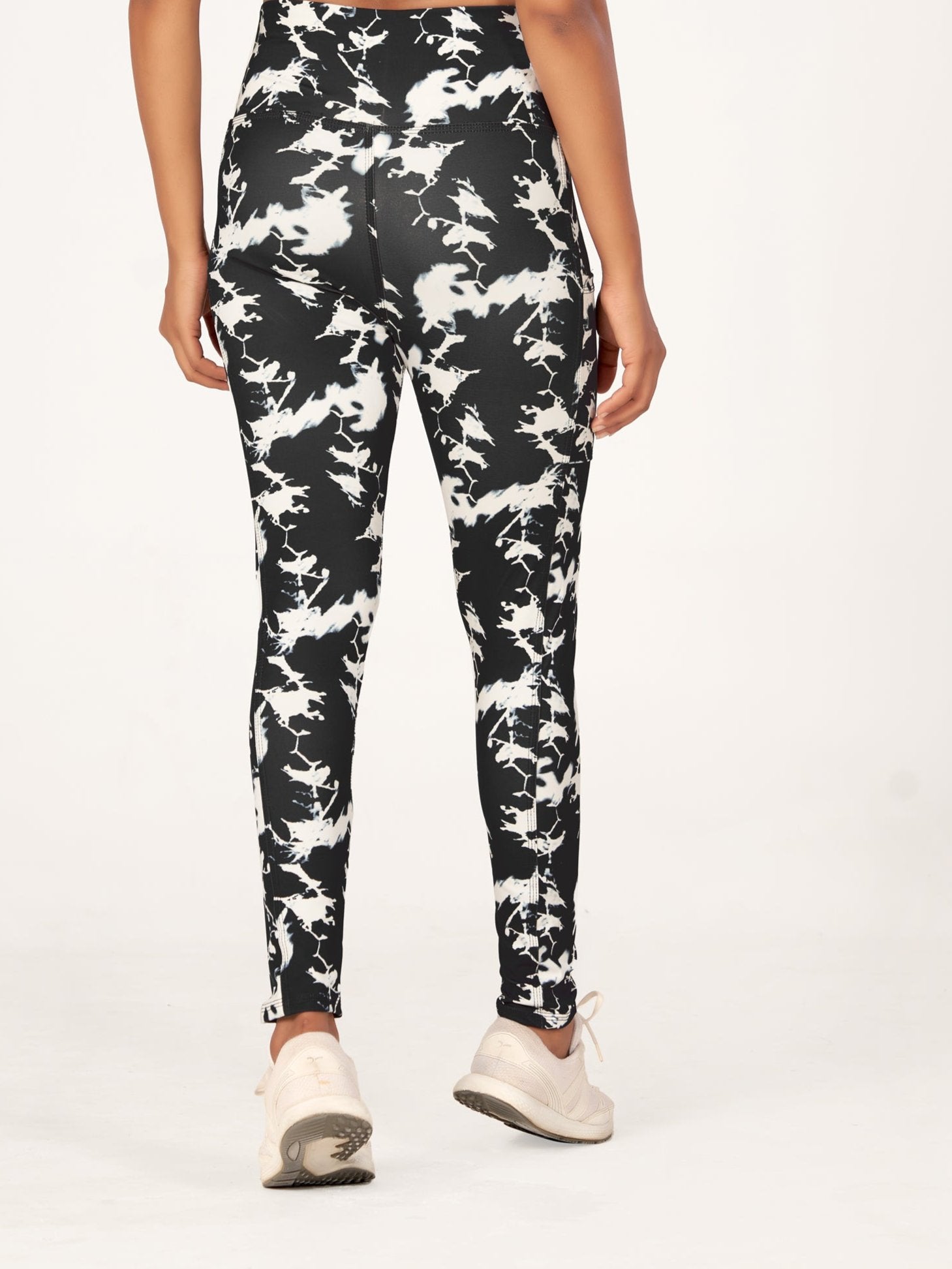 Blur Print Black Tight Legging For Women