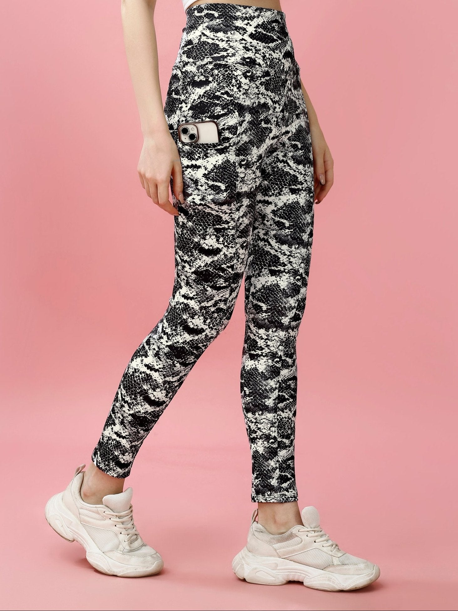 New Black Horse Tight Legging For Women