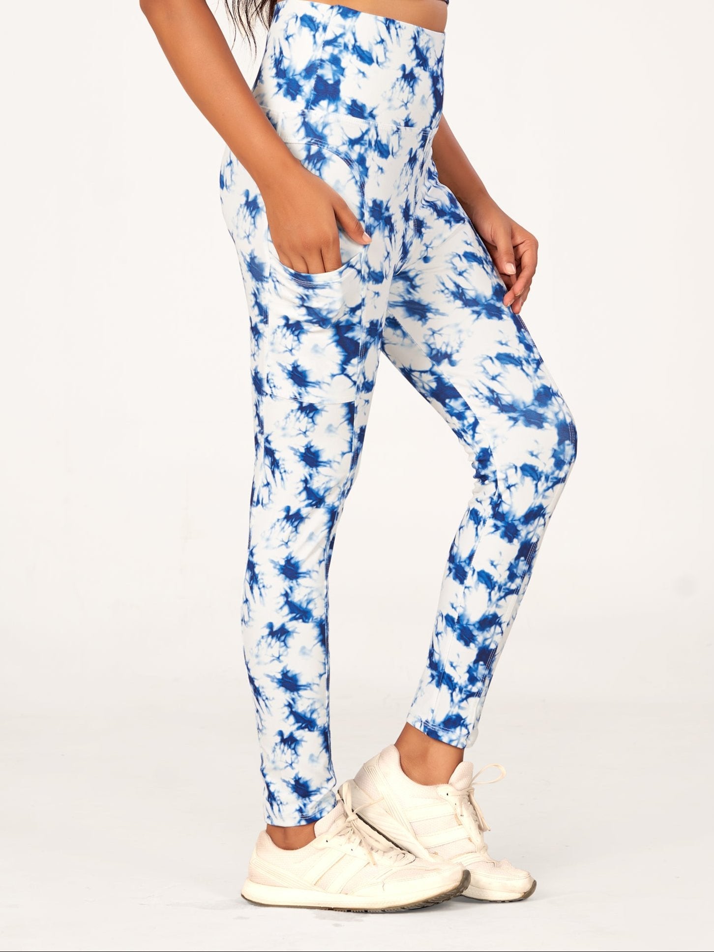 Blur Print Iceberg Blue Tight Legging For Women