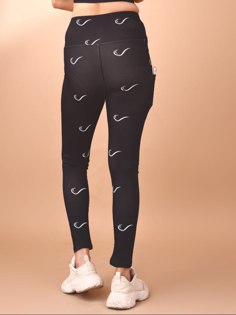 Signature Print Black Tight Legging For Women